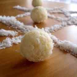 Coconut ladoo (balls)