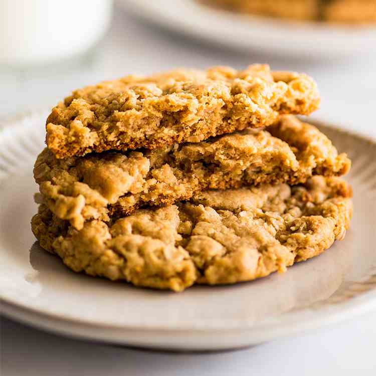 Small-batch Peanut Butter Oatmeal Cookies