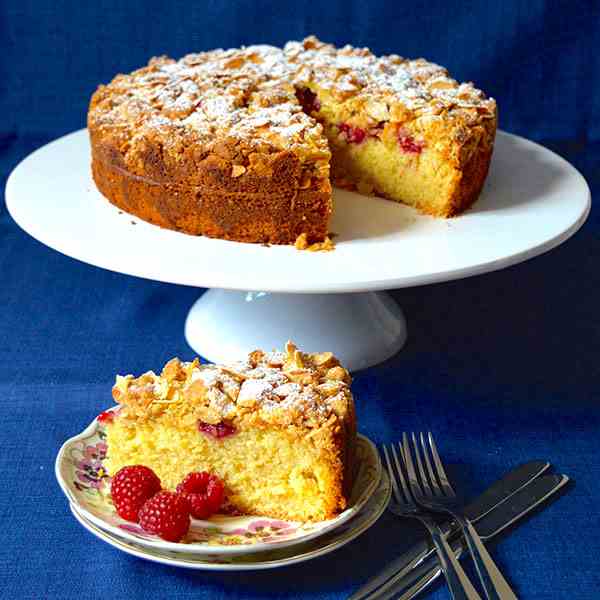 Almond Raspberry Crumble Cake