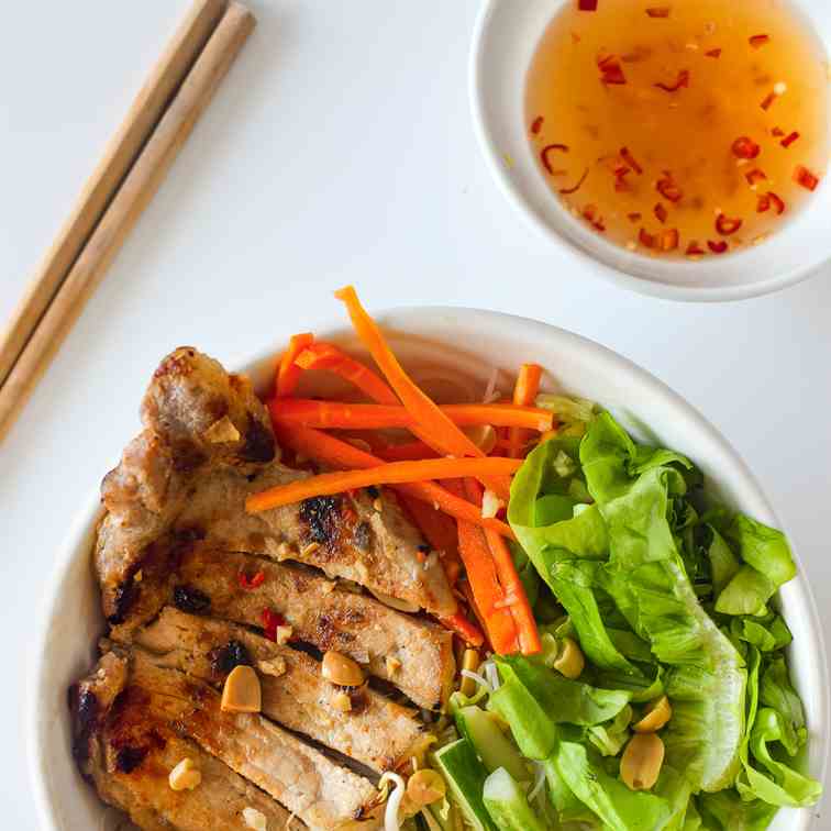 Grilled Pork and Rice Vermicelli 