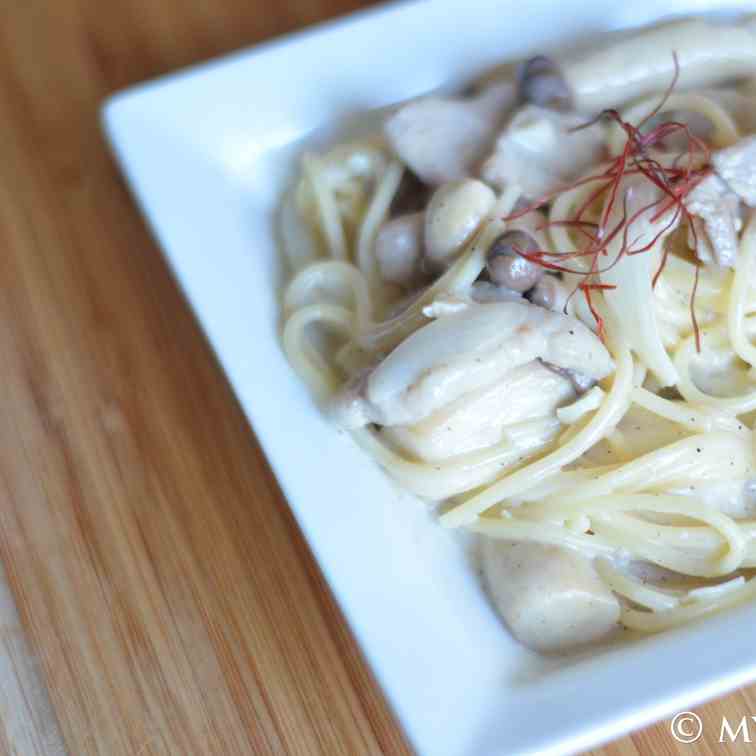 CARBONARA TTEOKBOKKI 까르보나라 떡볶이 (RICE CAKES