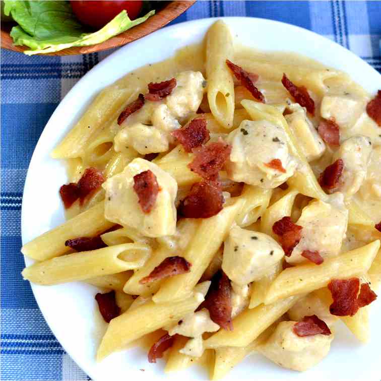 Bacon Ranch Chicken Pasta