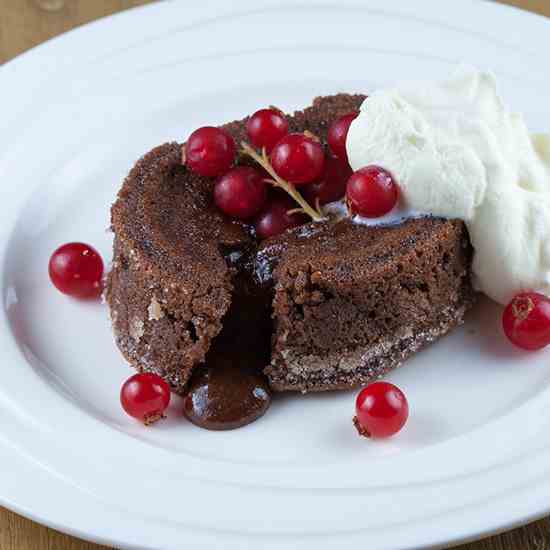 Molten chocolate cake