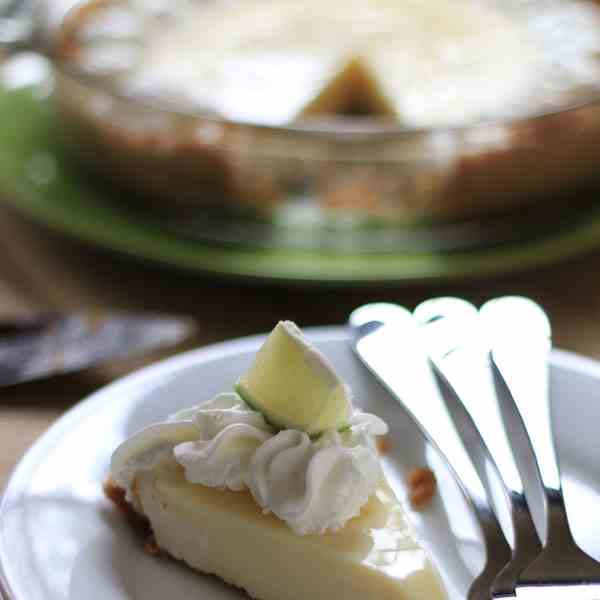 Simple Key Lime Pie