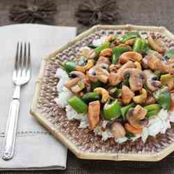 Chicken and Peppers with Cashews