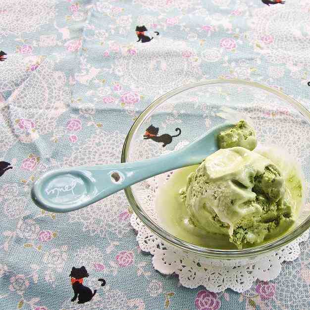 Green Tea Ice Cream (Cheat's Version) 