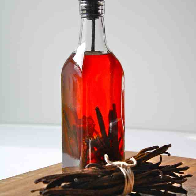 Homemade Vanilla Extract