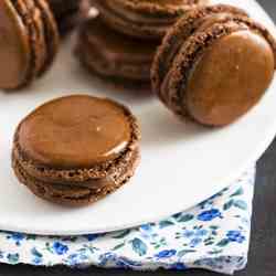 Chocolate macaron