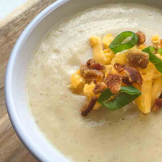 Loaded Chilled Cauliflower-Leek Soup