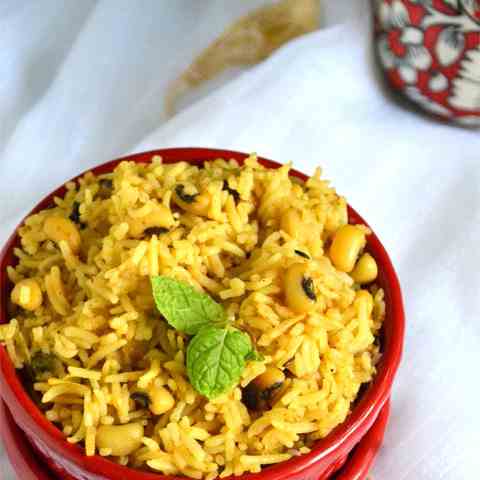 Lobia (Chawli) Biryani