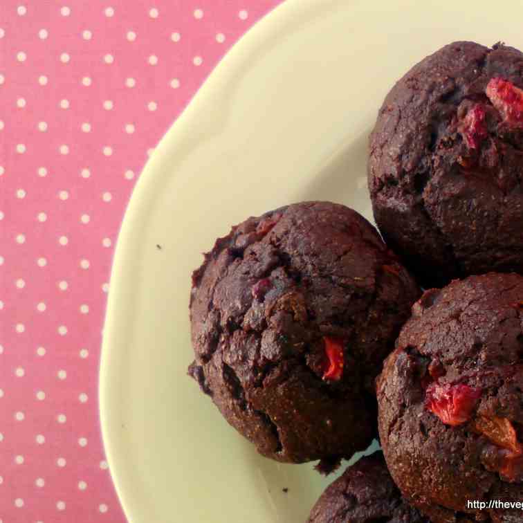 Vegan Chocolate strawberry muffins