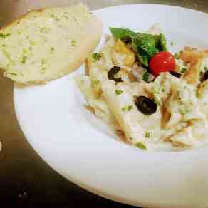 White sauce pasta