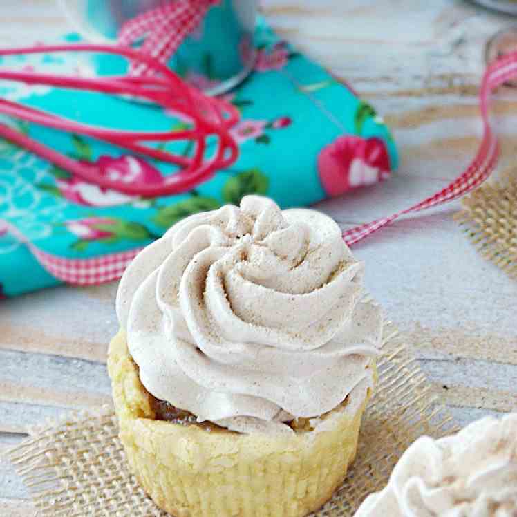 Apple Pie Cookie Cups w/ Apple Pie Mousse