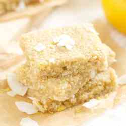 Lemon Meringue Pie Energy Bars