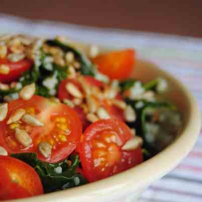  Kale salad with couscous