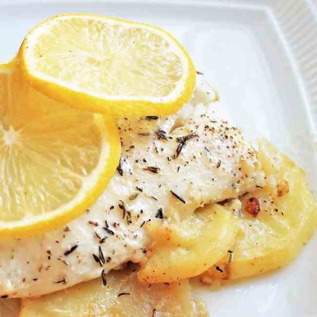 Lemon-Herb Halibut w Crispy Roasted Potatoes