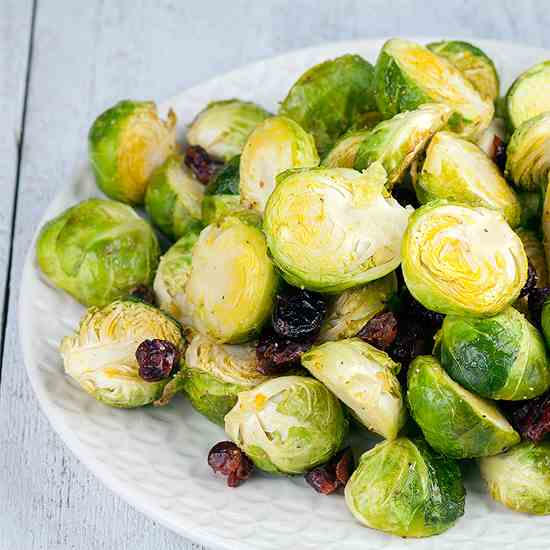 Oven-roasted Brussels sprouts with cranber