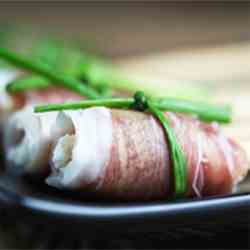 Grissini with Prosciutto–Wrapped Boursin Bundles