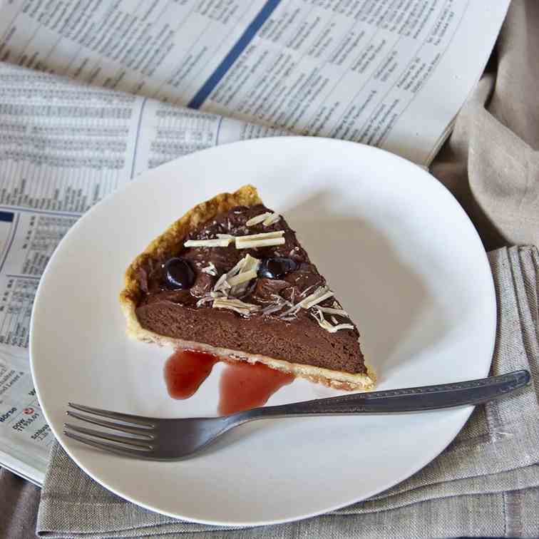 Lazy chocolate mousse tarte with Amarena