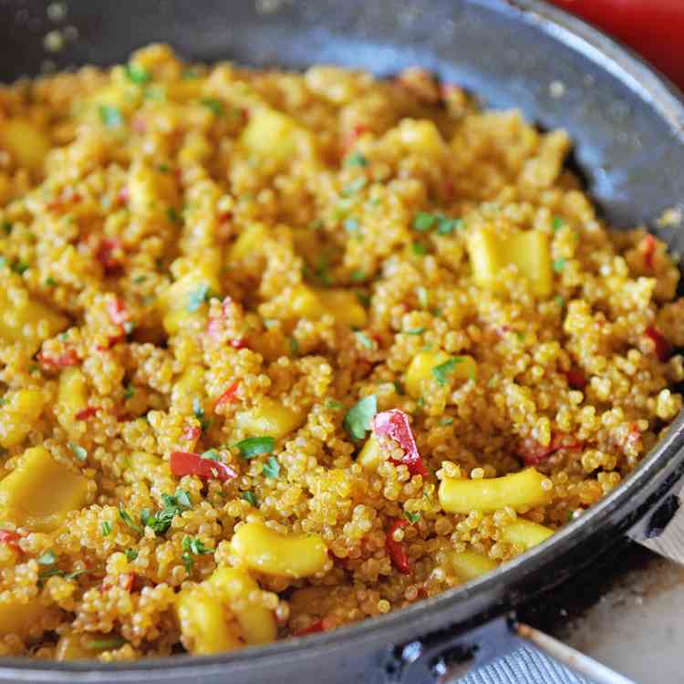 Quinoa with Saffron - Squid