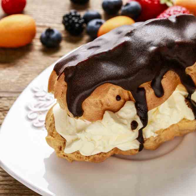 Creamy Chocolate Eclairs In The Airfryer