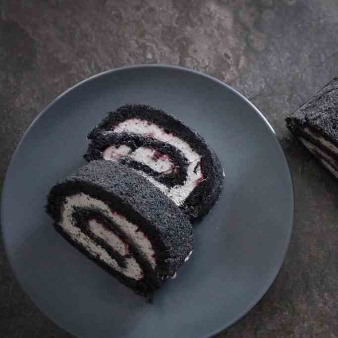 Black Sesame Blackberry Swiss Roll Cake