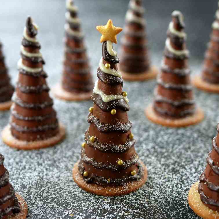 Christmas Tree Chocolate Mousse