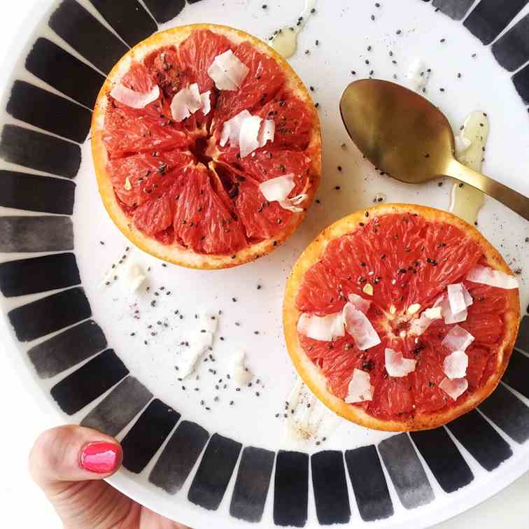 8 Minute Broiled Grapefruit