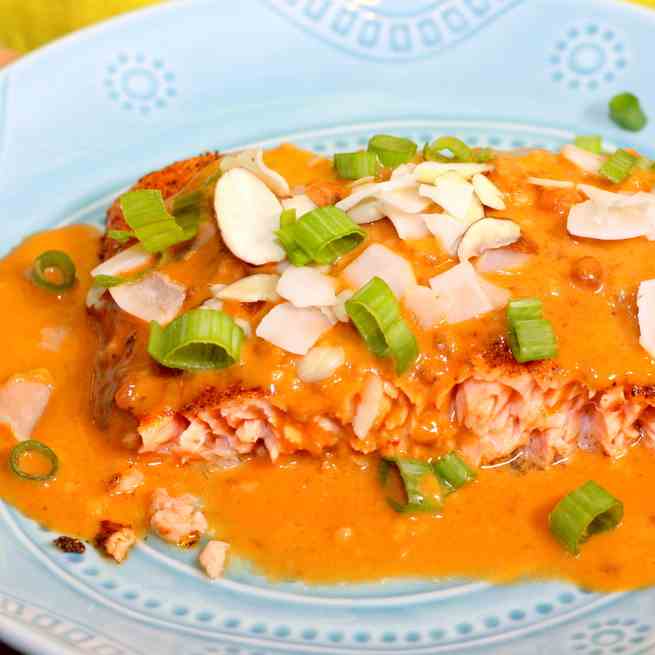 Salmon with Thai Curry Peanut Sauce