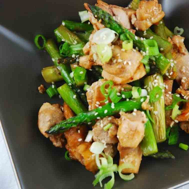 Chicken and Asparagus Stir Fry