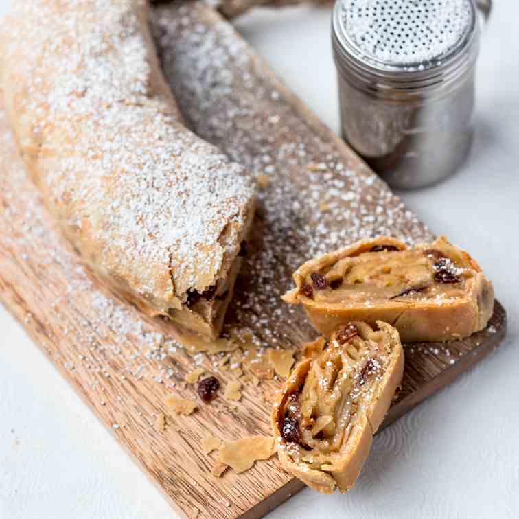 Apple Strudel