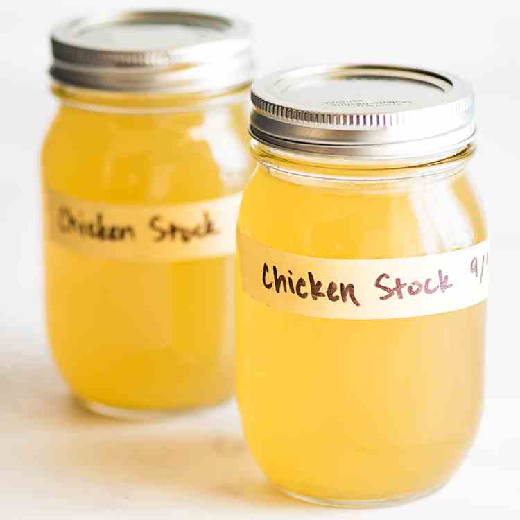 How to Make Chicken Stock