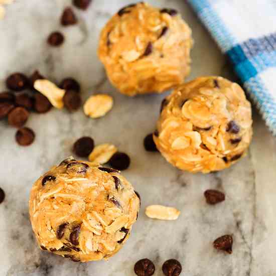 Peanut Butter Energy Balls