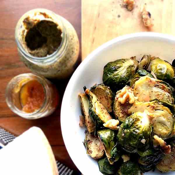 Brussels sprouts in honey mustard