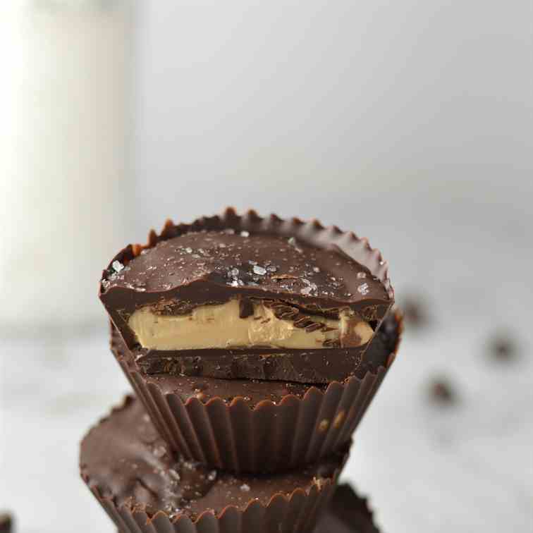 Dark Chocolate Salted Caramel Cups