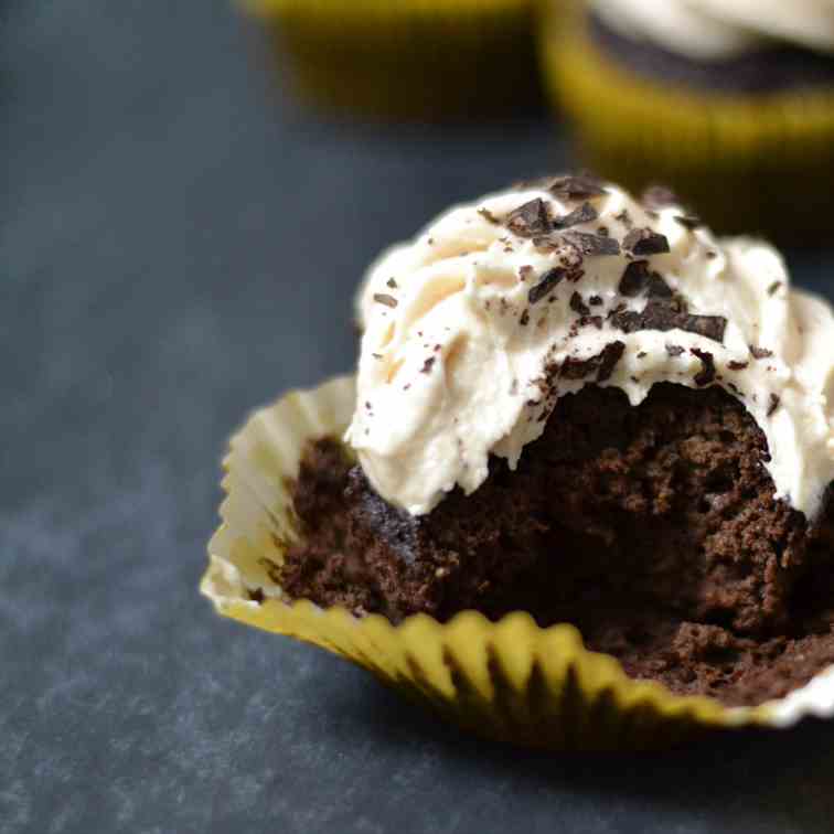 Chocolate Cupcakes with Cookie Dough Icing