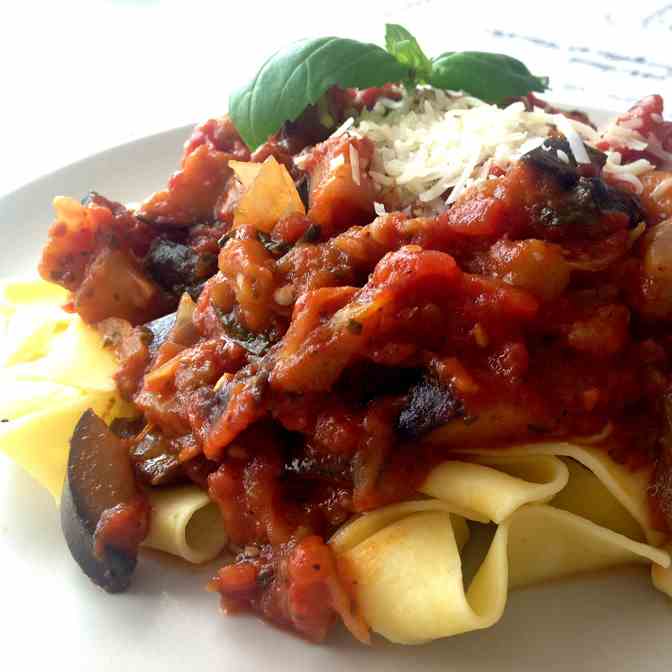 Pappardelle alla Norma