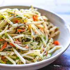 Kohlrabi Slaw