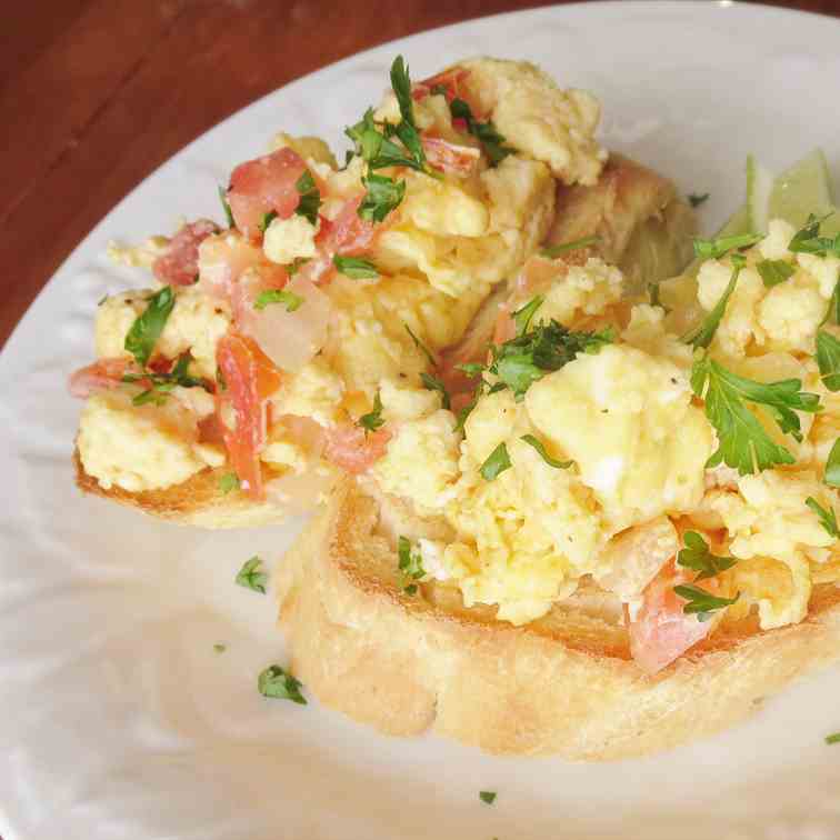 Egg Crostini