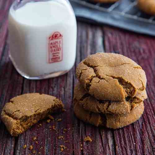 Molasses Crinkles