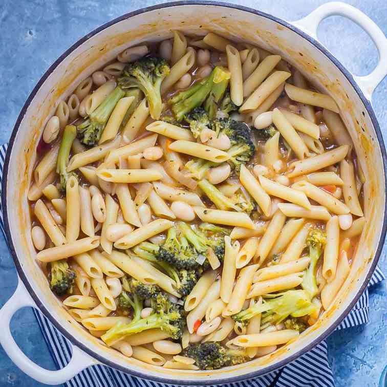 Broccoli White Bean One Pot Pasta