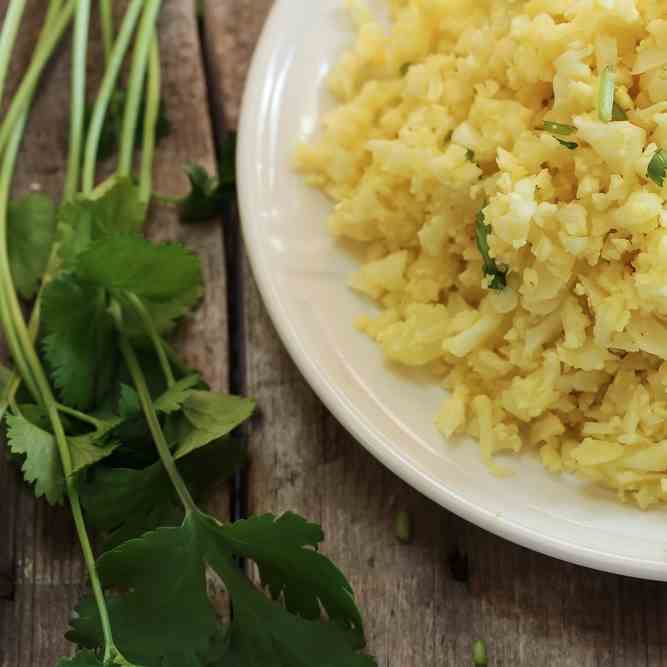 Paleo Cauliflower Rice with Curry