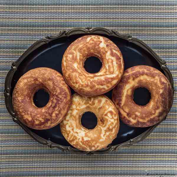 Baked doughnuts