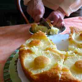 Give them (pineapple) cake!
