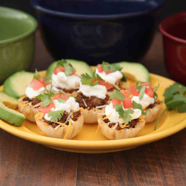 Taco Phyllo Poppers With Creamy Chobani