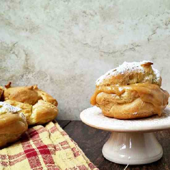 Pumpkin cream puffs