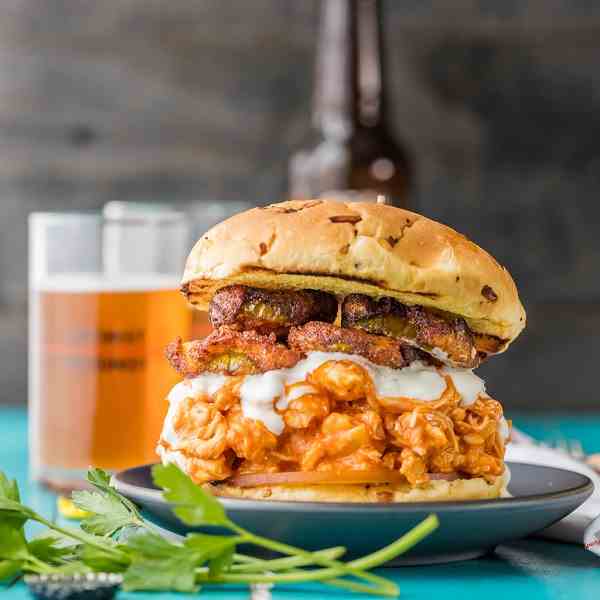 Slow Cooker Buffalo Chicken Sandwiches