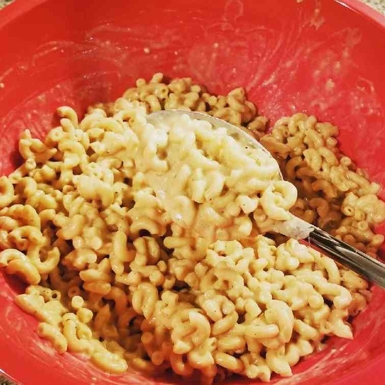 Vegan Macaroni and Cheese