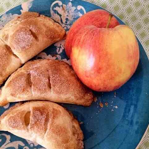 Apple Pie Pockets