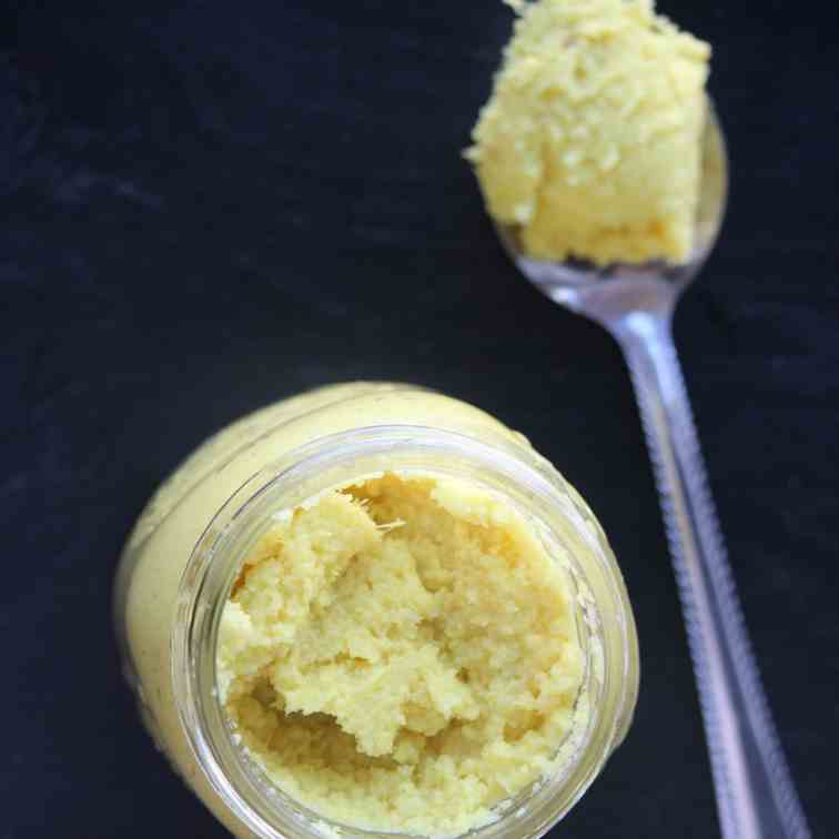 Homemade ginger garlic paste